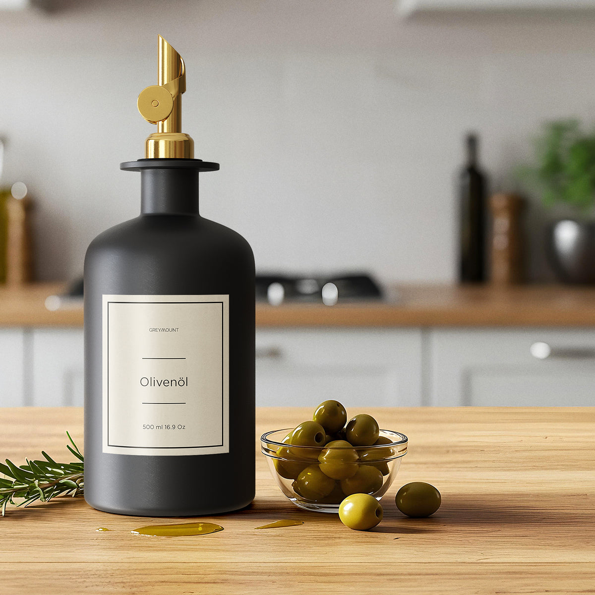 Ölflasche aus Glas Schwarz mit Ausgießer Gold (Sand Etiketten, 500ml)